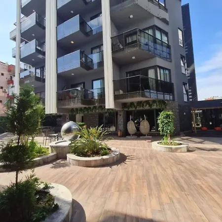 C Lounge Cleopatra Premium * Алания