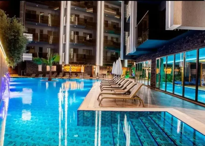 Апартаменти C Lounge Cleopatra Premium *